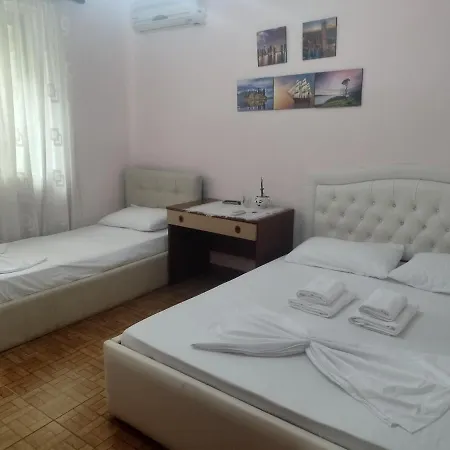 Gasthuis Guest Center Tirana